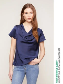 Blusa In Raso Con Scollo Drappeggiato