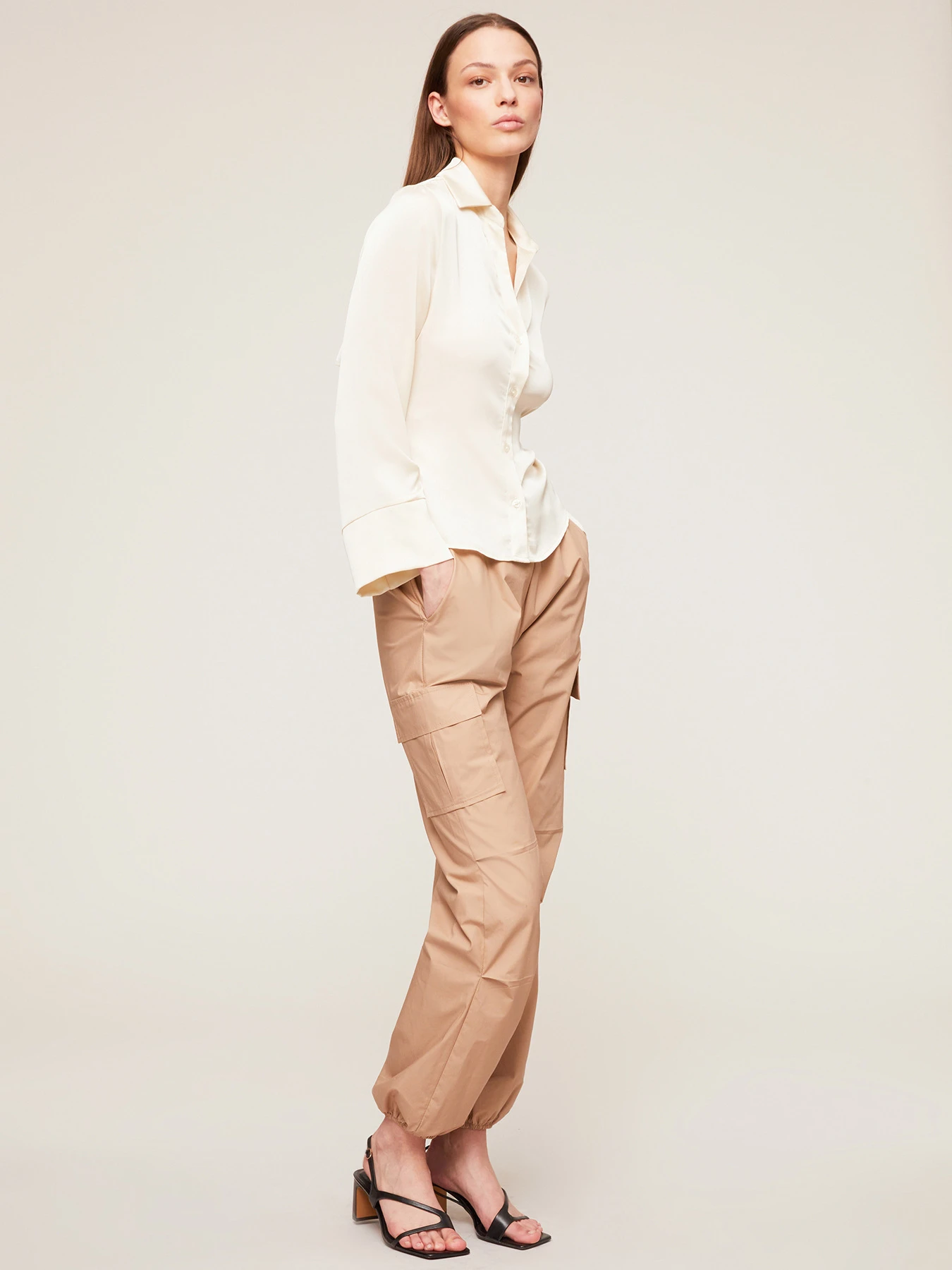 Camicia In Raso Con Intreccio Posteriore - immagine 4